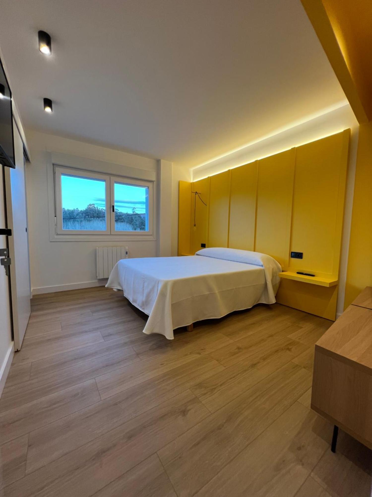 Albergue O Burgo O Pedrouzo Bagian luar foto
