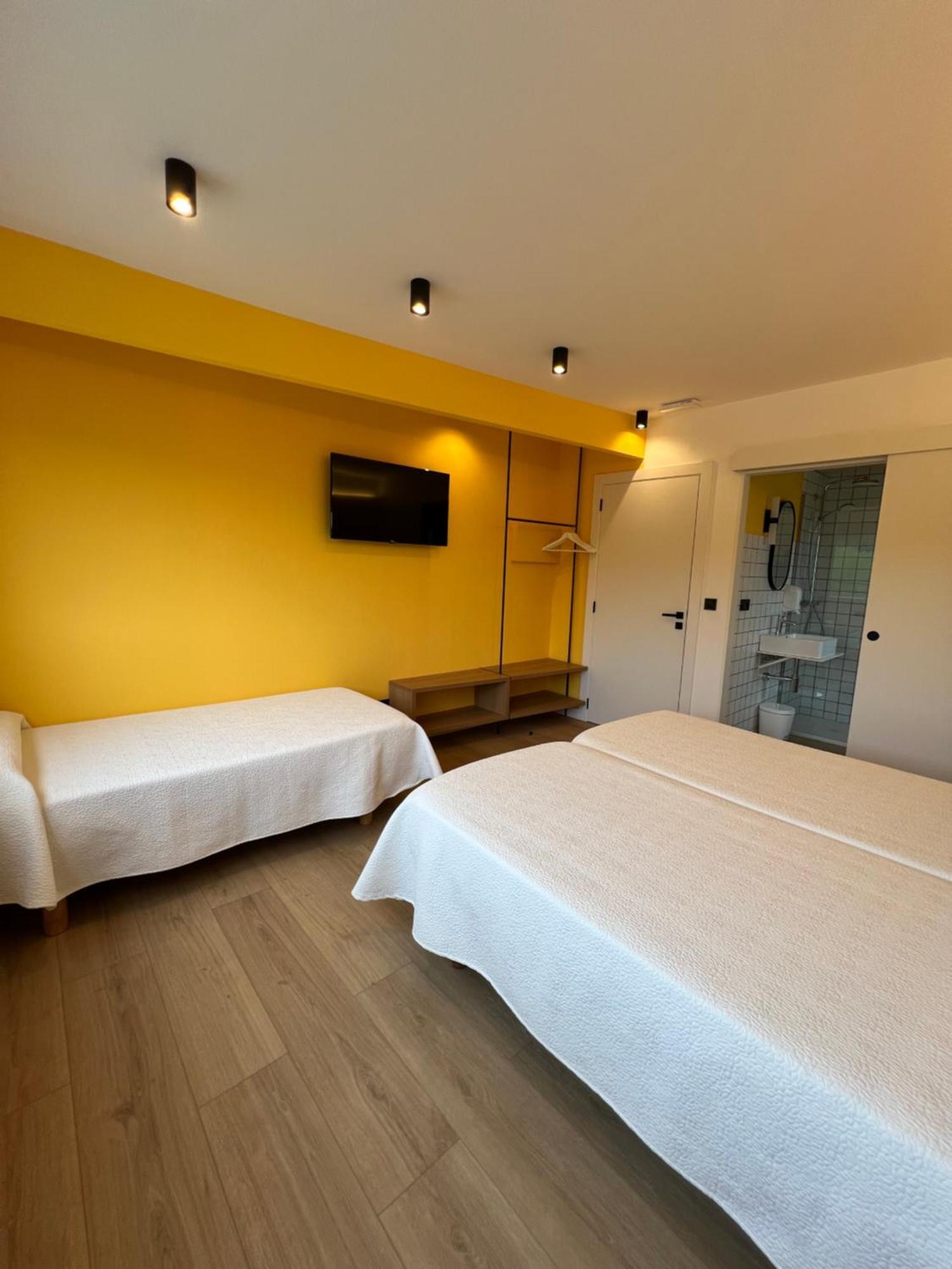 Albergue O Burgo O Pedrouzo Bagian luar foto